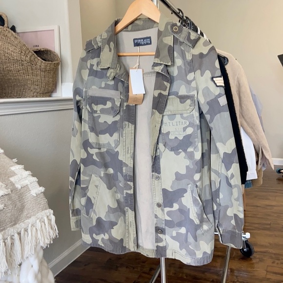 Cotton On Jackets & Blazers - Cotton On • Army Fatigue Camo Jacket • Size 6